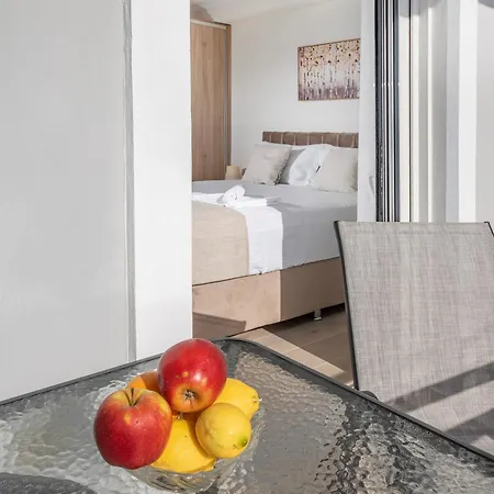 Apartment Plaka